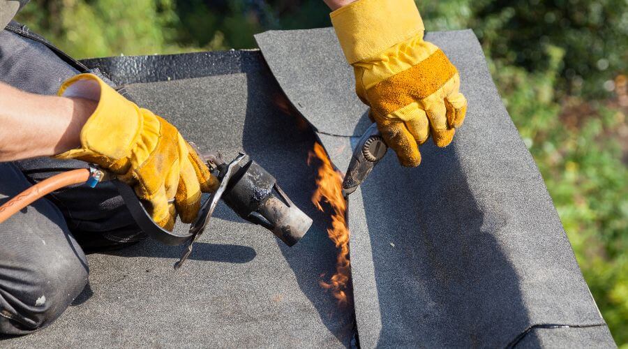 Professional flood damage restoration services in Los Molinos, CA
